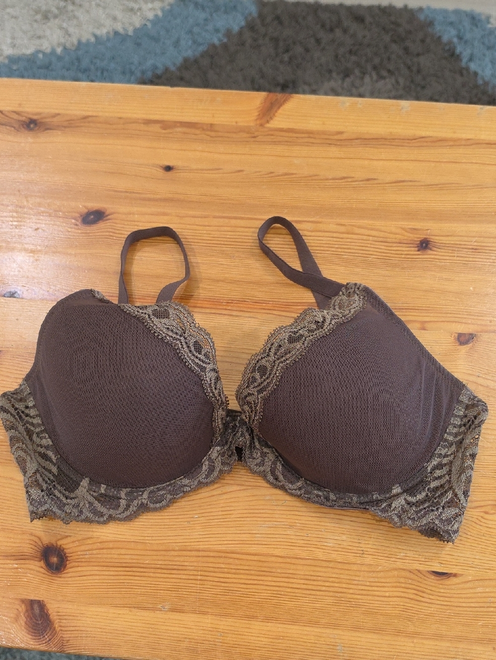 Natori Feathers Full Figure Plunge Bra 36C